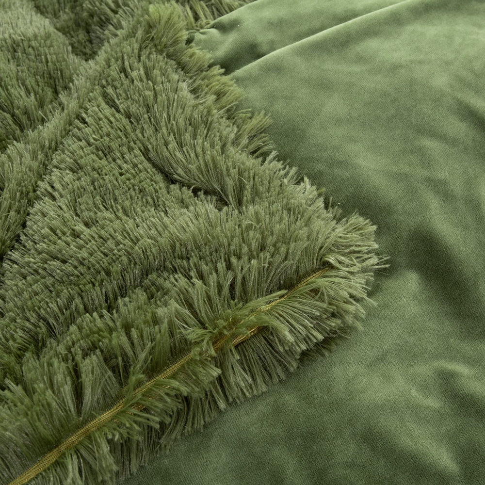 YUSOKI ambiance chambre olive créant atmosphère chaleureuse