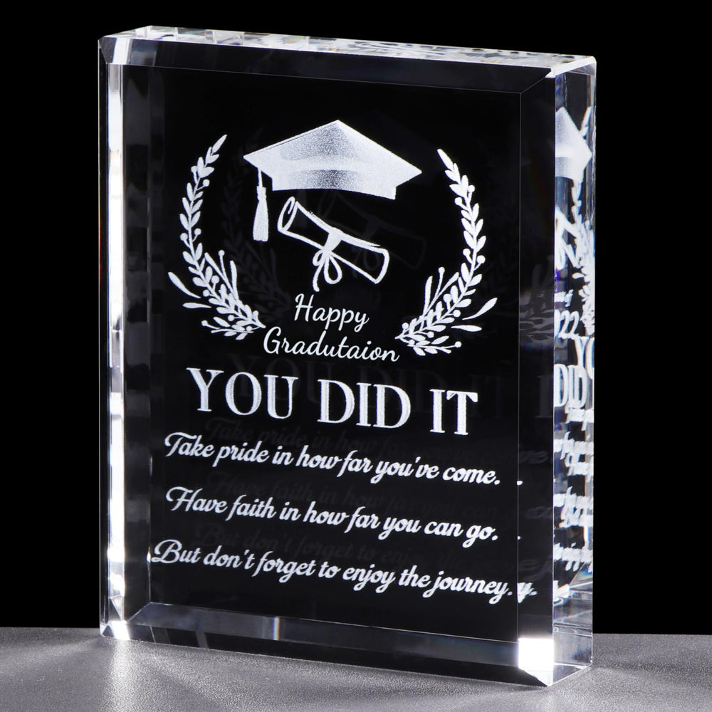 YWHL cristal face avant montrant le message « You Did It » et élégance