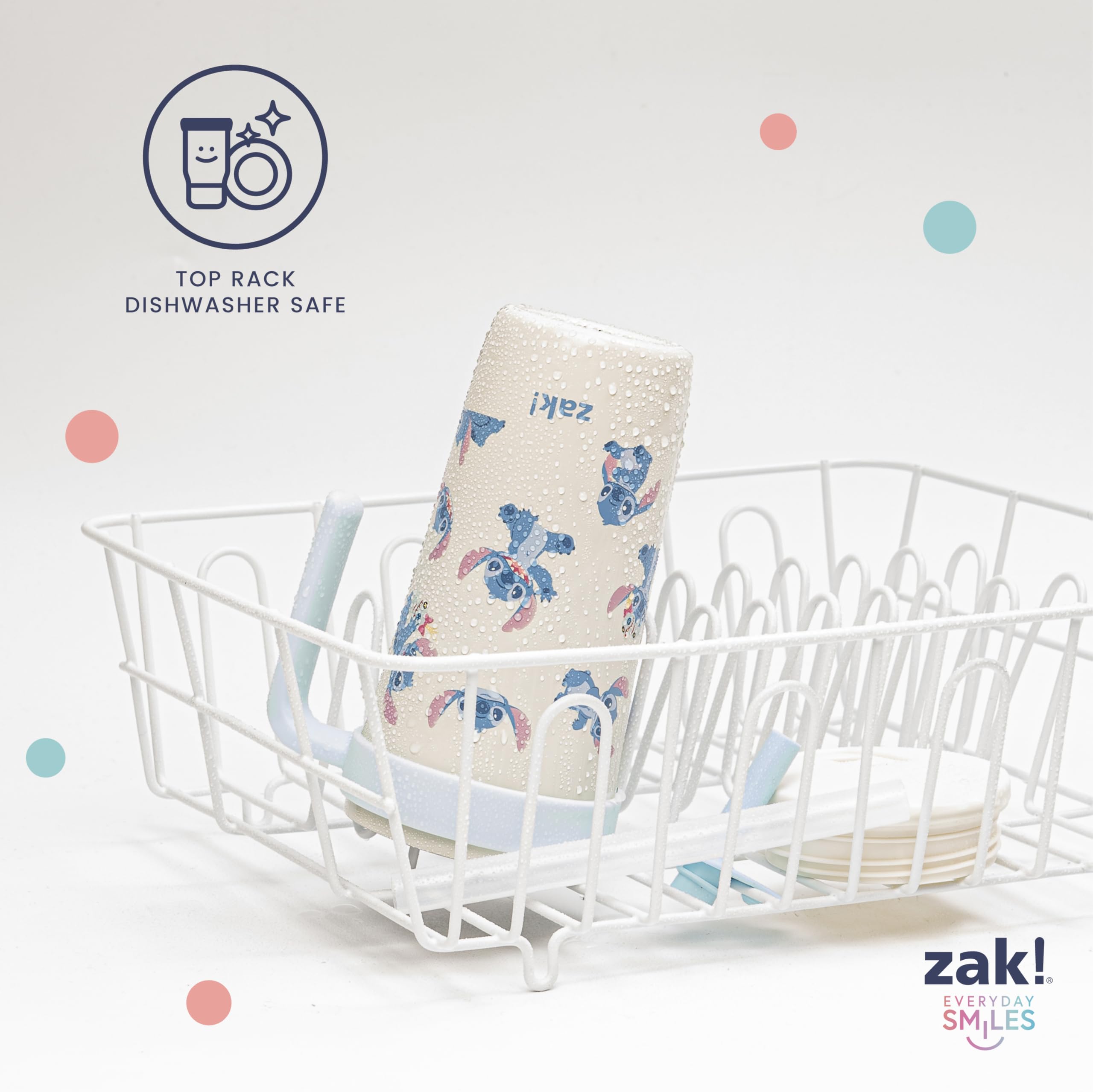 zak designs tumblers sans condensation posé sur une table propre et sèche