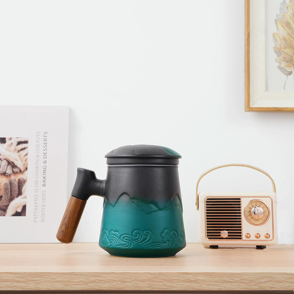 ZENS gros plan sur la glaçure texturée verte pour un rendu artisanal et esthétique