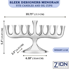 Menorah Zion Judaica bougies allumées créant atmosphère chaleureuse
