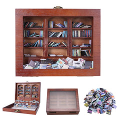 ZVCAQ bibliothèque miniature vue de face montrant l’ensemble décoratif et l’ordre des livres