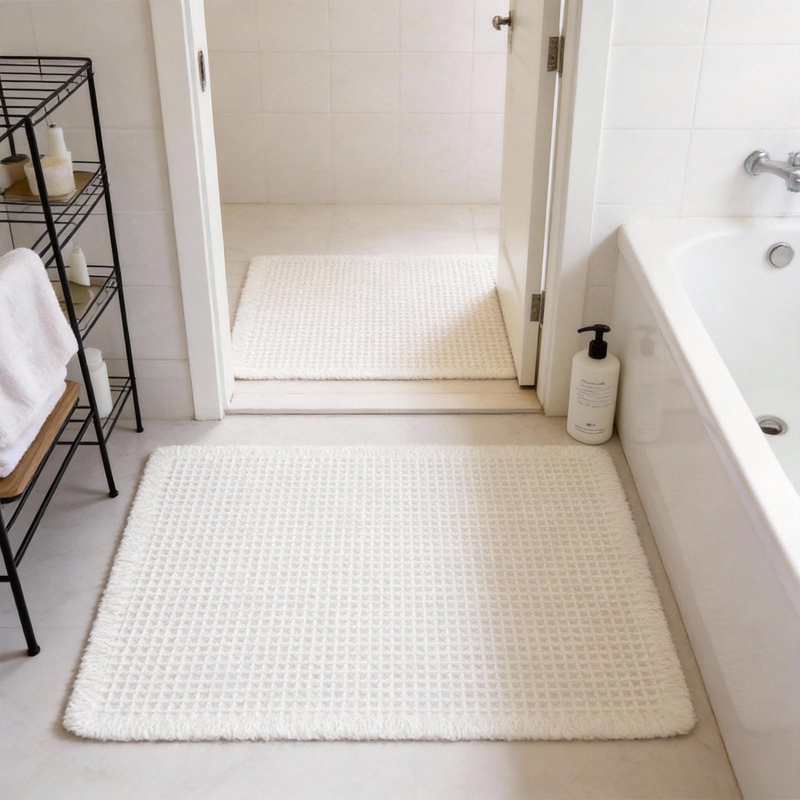 zvffdg tapis plié prêt au rangement montrant facilité d'entretien