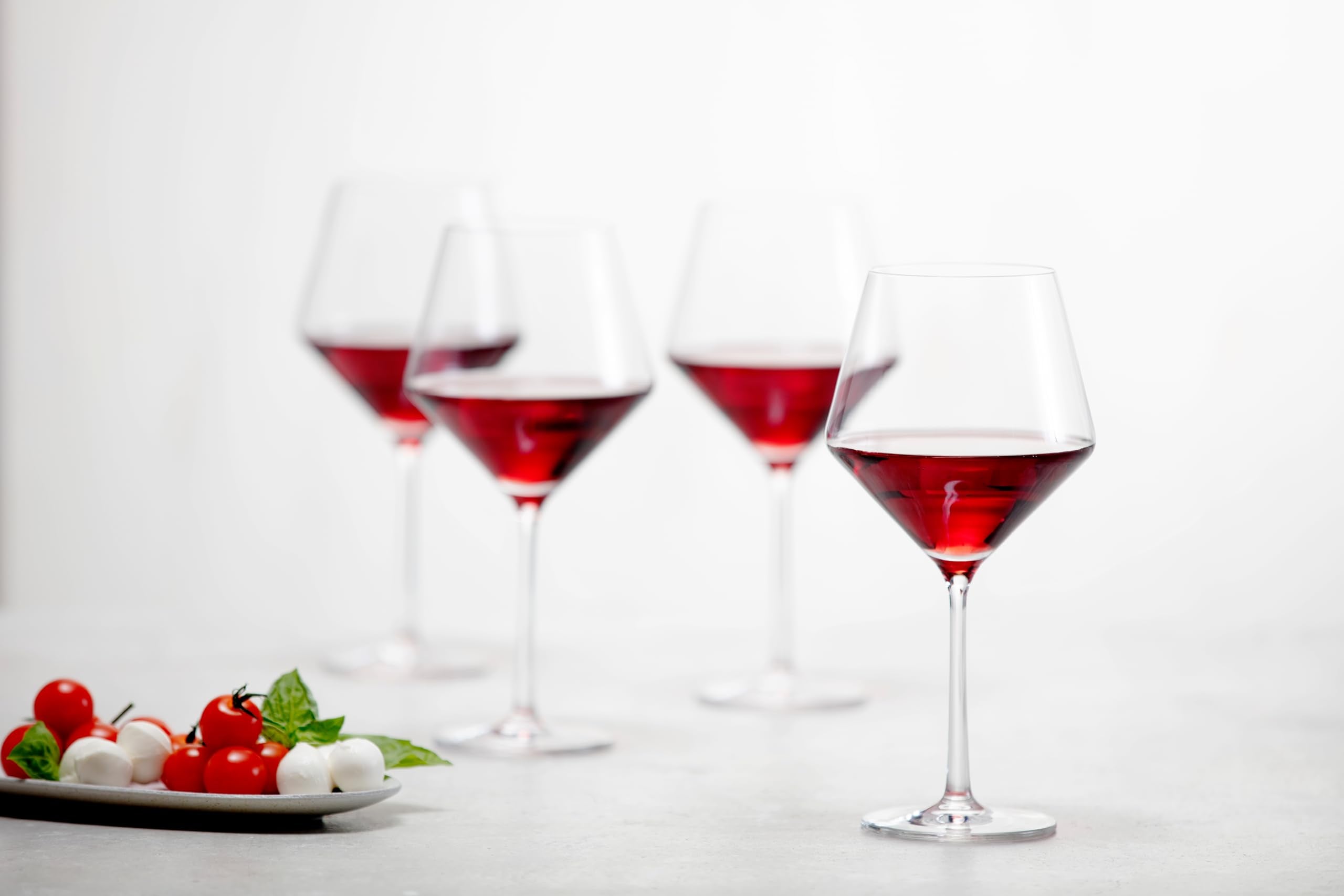 Zwiesel Glas verres en situation dîner révélant esthétique et convivialité
