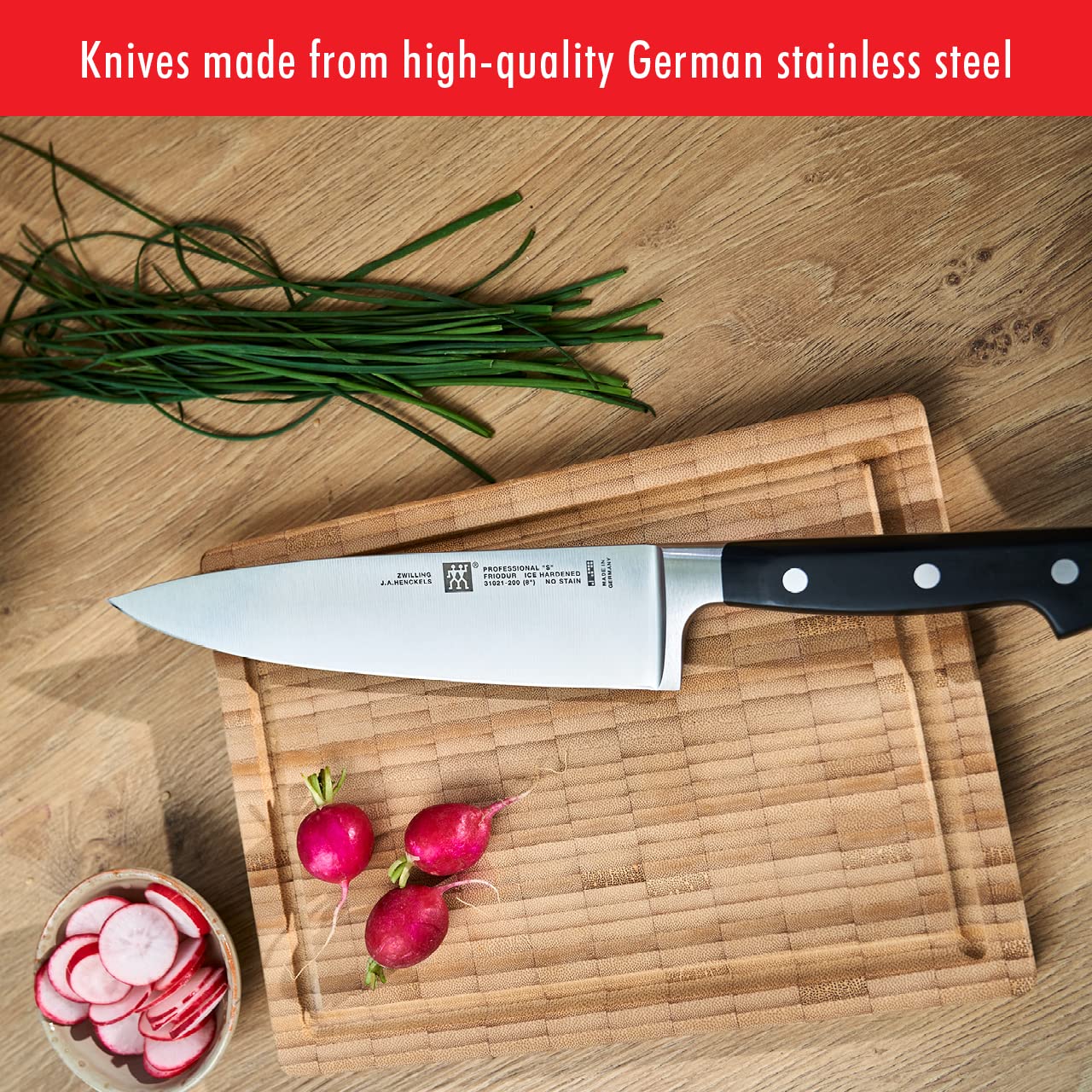ZWILLING couteau en action découpant légumes sans effort
