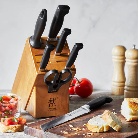 ZWILLING lames proches révélant finition FRIODUR et netteté durable