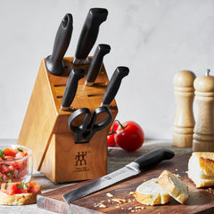ZWILLING lames proches révélant finition FRIODUR et netteté durable